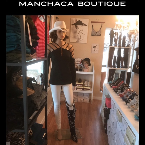 🎉HP🎉Threaded Long Sleeve Blouse - Picture 2 of 8